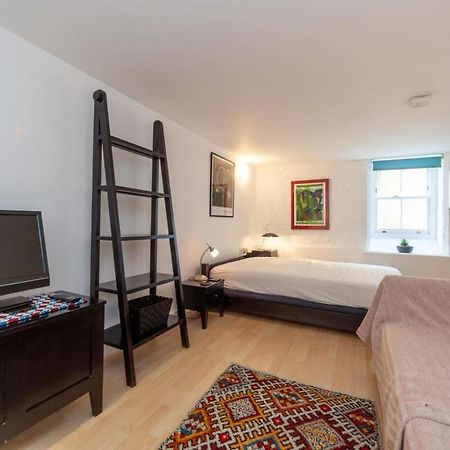 Charming 1 Bedroom Apartment In Old School House London Eksteriør billede