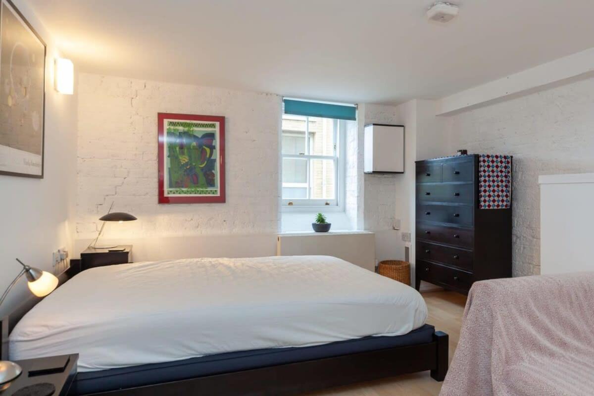 Charming 1 Bedroom Apartment In Old School House London Eksteriør billede