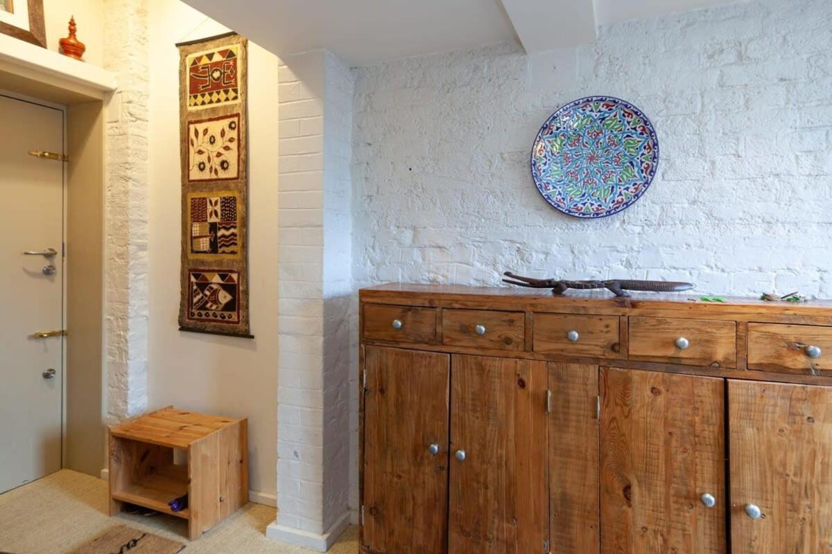 Charming 1 Bedroom Apartment In Old School House London Eksteriør billede